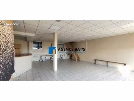 local commercial 120 m² savigneux