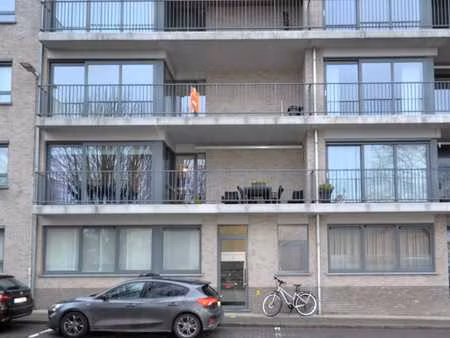 appartement (96 m²) met 2slaapkamers  ruim terras en afge...