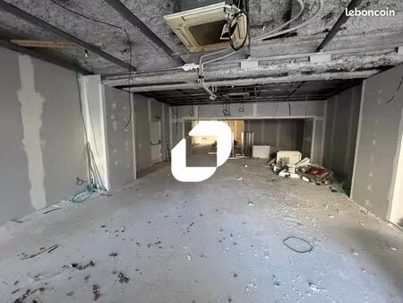 local commercial 180 m²