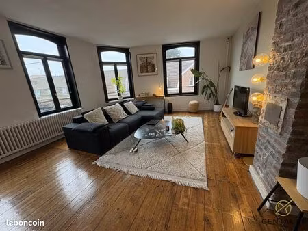 triplex 4 pièces 121 m²