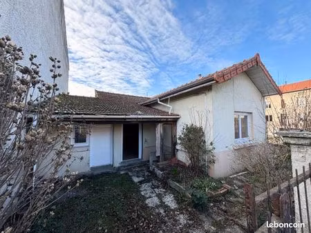 maison 3 pièces 50 m²