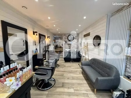 fonds de commerce 56 m²