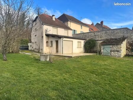 maison mirebeau sur beze