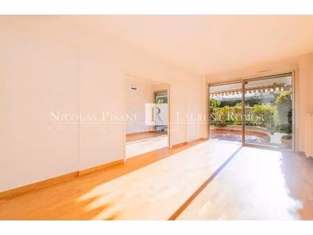 beaulieu-sur-mer  terrasse   garage  cave