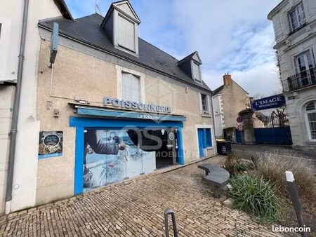 local 57 m² montbazon