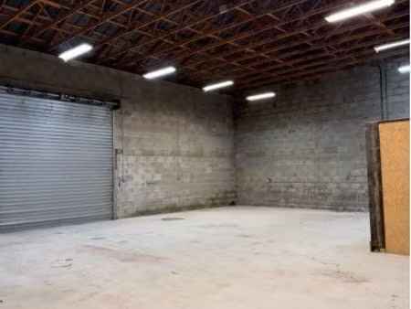 location entrepôt dépôt