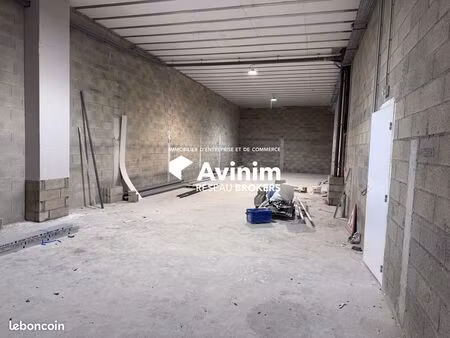 local 1971 m² gagny