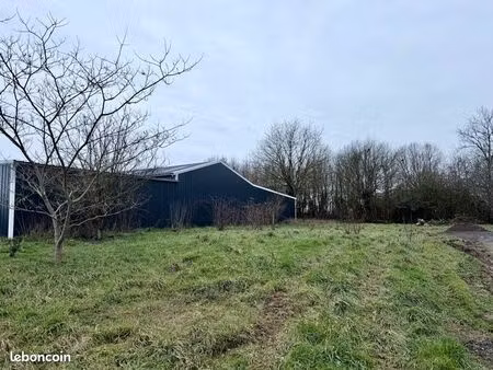 terrain constructible 700m2