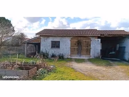 projet de rénovation ou agrandissement d'un bâtiment sur parcelle de 470 m2 (hors accès)