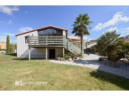 longère 7 pièces 166 m²