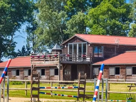 propriete equestre - maison + installations + hectares