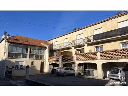 immeuble 351 m² lavit