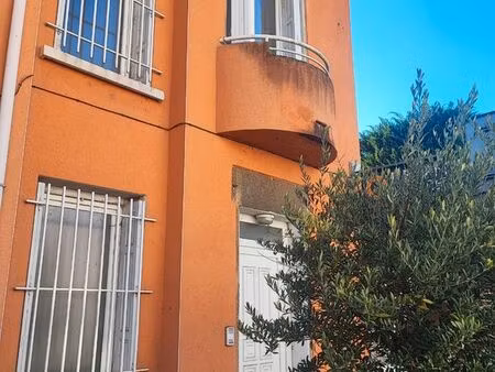 maison de ville st just