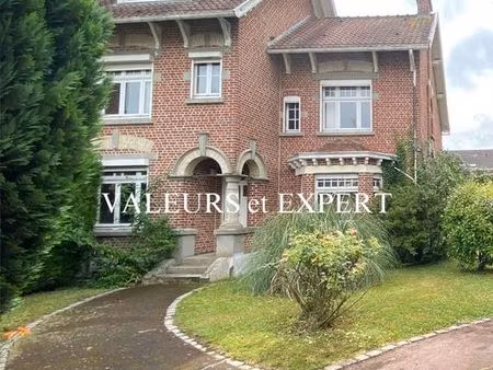 maison 9 pièces 200 m²