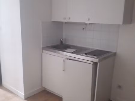 studio 1 pièce 20 m²