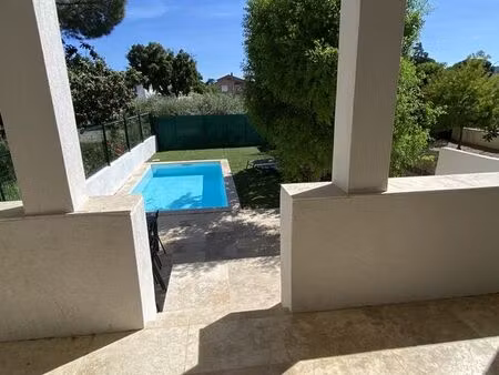 maison de ville 7 pièce + local professionnel