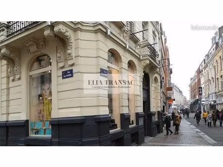 local commercial 200 m²