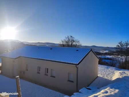 maison neuve de plain‑pied. 2 logements indépendants. prestations de haute qualité. cuisin