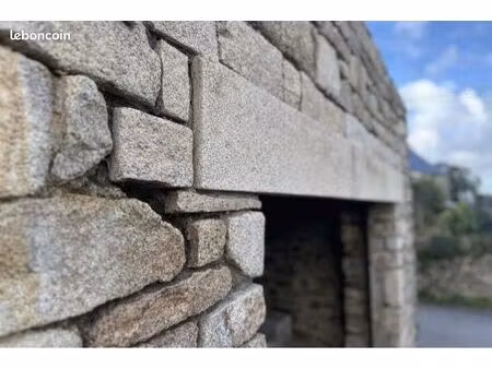 terrain à vendre avec bâti en pierre