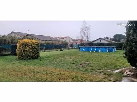 particulier vend terrain à bâtir