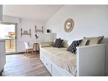 studio meublé à louer à l’année