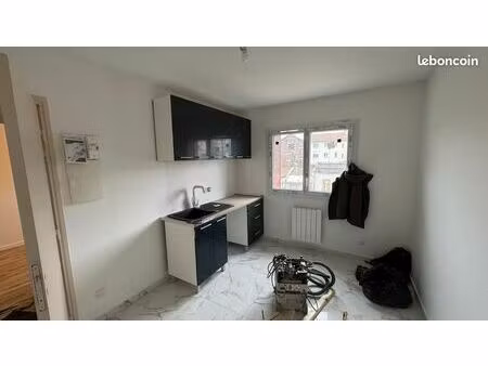 location 2p vitry sur seine