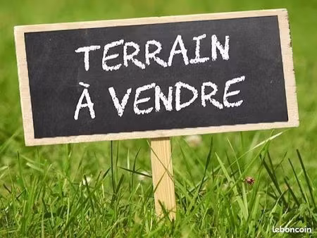 terrain 582 m² petit-mars