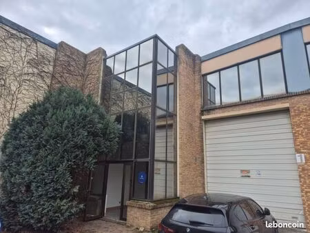 local d'activité 356 m²