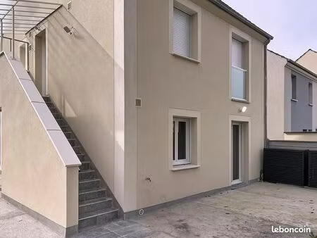 appartement 3 pièces 74 m²