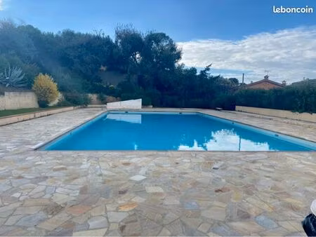 à louer charmant t2 presqu’île de saint mandrier