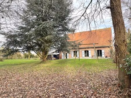 propriété 10 pièces 221 m²