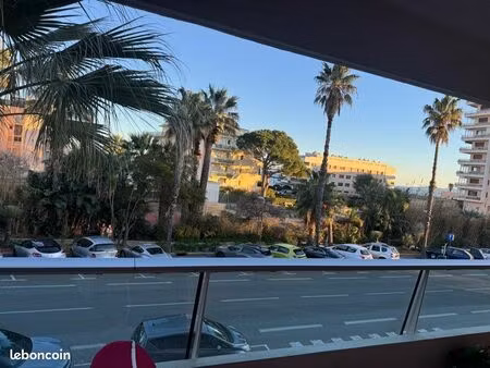 location t2 à l’année 900