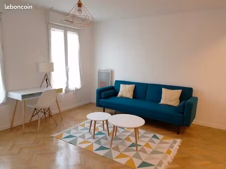 appartement t2 meublé 44 m² – métro paul vaillant-couturier – parking