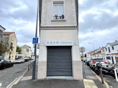 boutique 49 m² fontenay-sous-bois