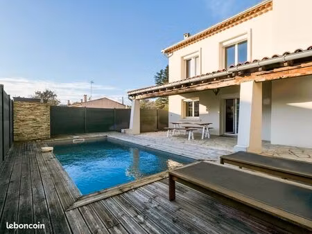 villa t5 prades-le-lez centre