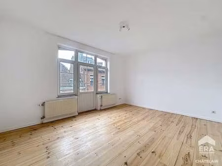 appartement 1 chambre avec balcon à louer à ixelles