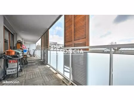 cergy préfecture f3 avec parking sous-sol