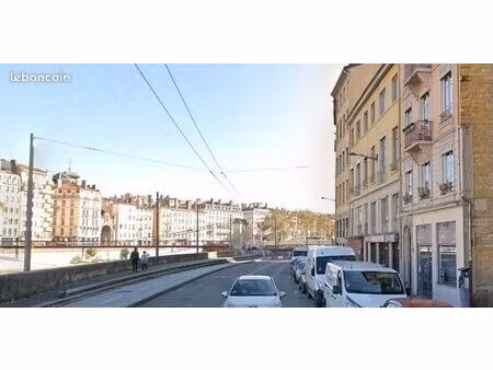 commerce services 287 m²