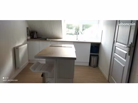 t2 charmant et confortable traversant pkg gratuit