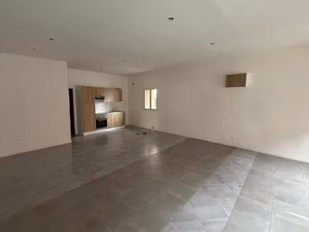 appartement plein centre rdc