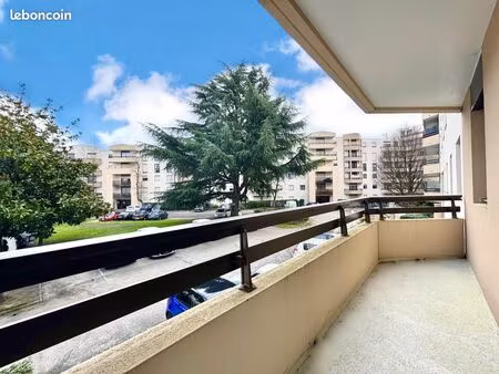 appartement 3 pièces 63 m²