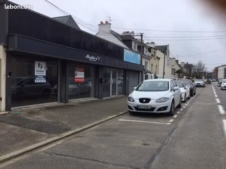 local commercial à louer