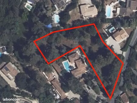 terrain à bâtir 2800 m2 peymeinade