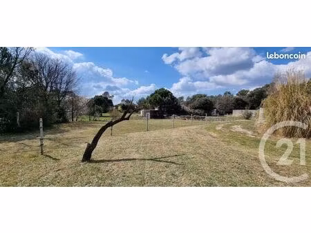 terrain 3 100 m² saint maximin la sainte baume