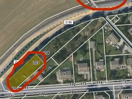 ? terrain constructible – 702 m² – magny-en-vexin