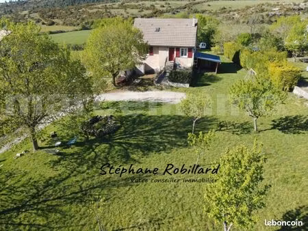 maison 8 pièces 121 m²