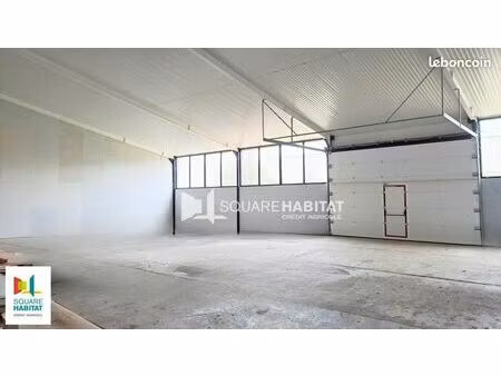 local industriel 360 m²