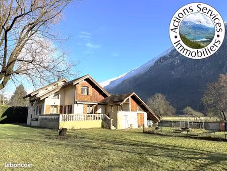 maison 6 pièces 128 m²