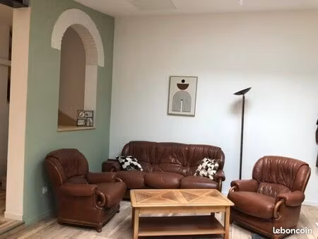 appartement meublé t2 de 64 m2 centre ville / gare