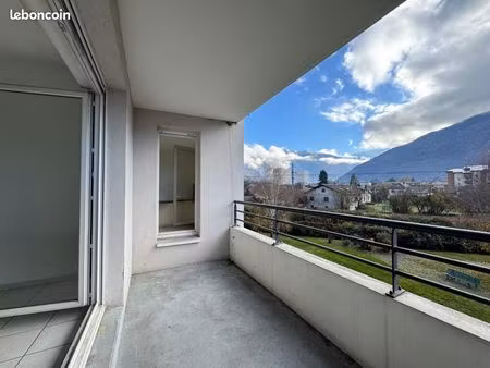 appartement 3 pièces 68 m²